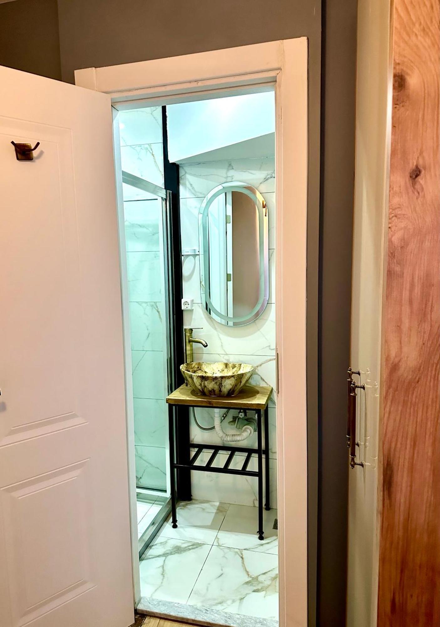 Отель Newalla Old 5*