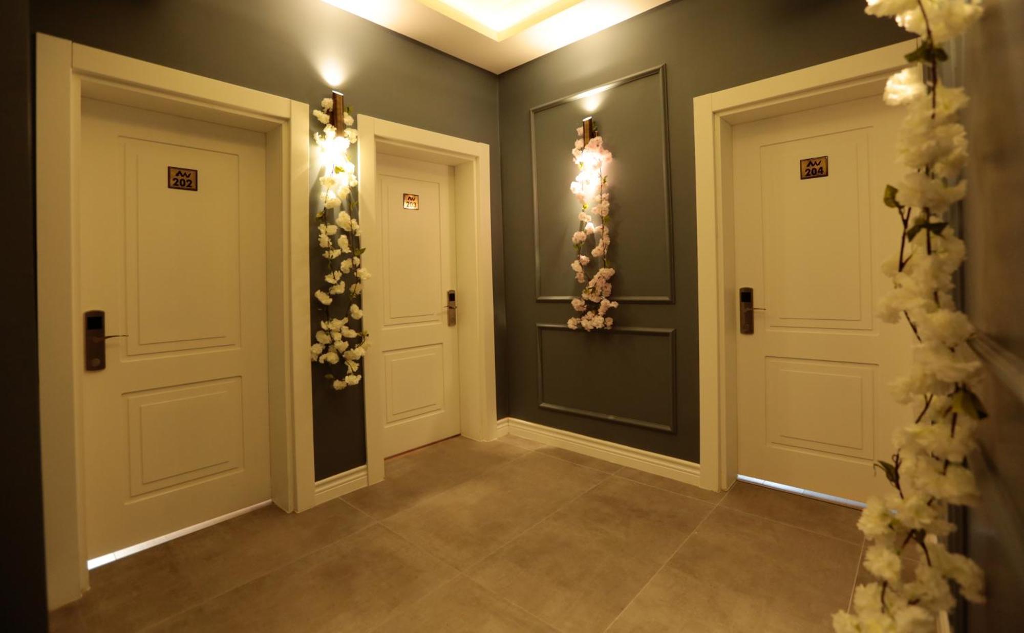 Newalla Old 5* Стамбул